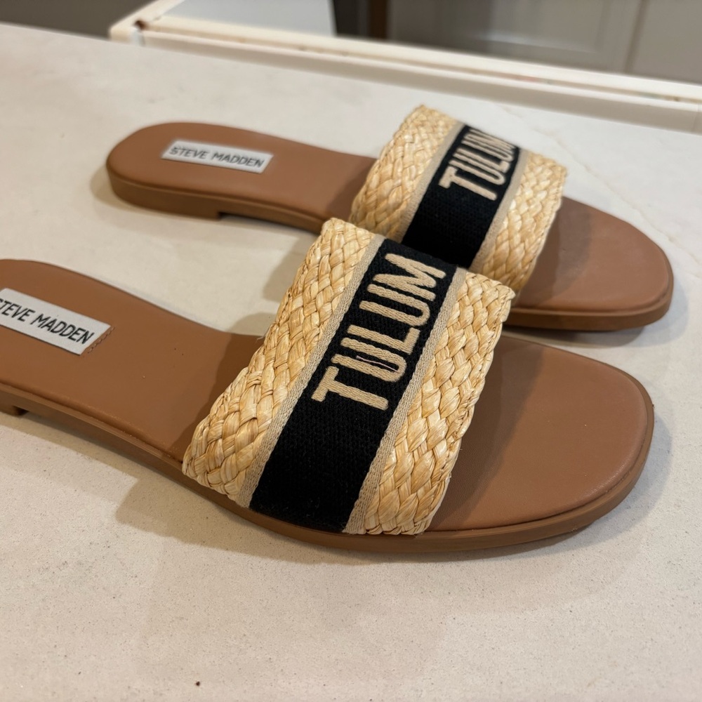 Steve Madden Tulum Tan Sandals